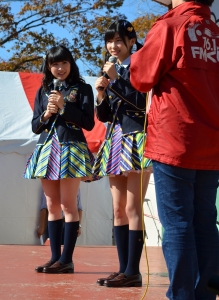 写真：AKB48川本紗矢さん、谷口めぐさん3