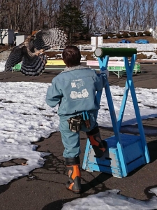 写真：練習中のレン