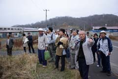 写真：かつてお住まいだった方が解説