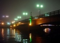 写真：霧の幣舞橋