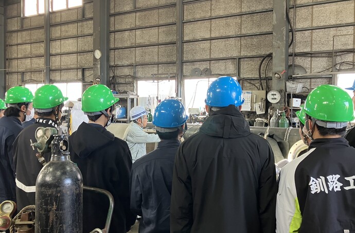 写真：企業見学会1