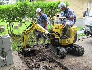 写真：萬木建設株式会社様ボランティア作業2