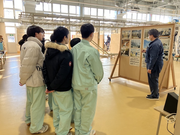 写真：電気工学科