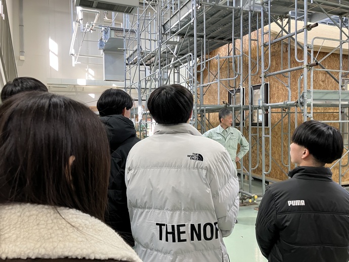 写真：建築技術科