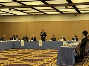 釧路港長期構想検討委員会　第2回委員会　開催状況1