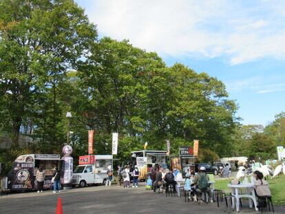 写真：キッチンカー
