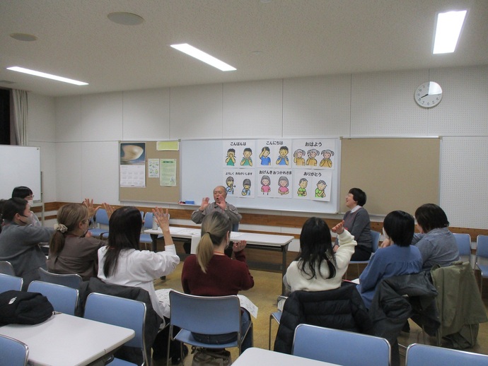 手話講座の様子2