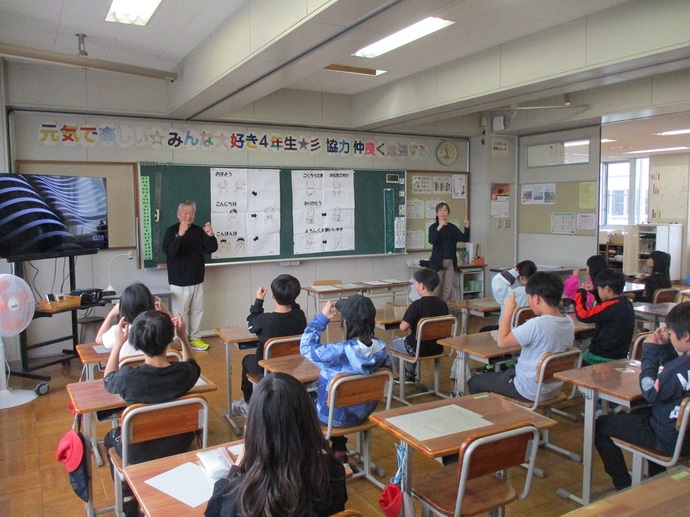 手話講座の様子2