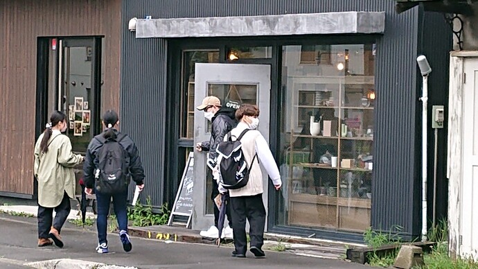 各班のまち歩きの写真3